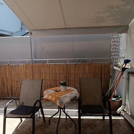 Despina'S Sweet Studio -Free Parking- Close To Panthessaliko Stadium And Public Pool Of Nea Ionia Volos