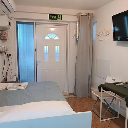 Lejlighed Despina'S Sweet Studio -Free Parking- Close To Panthessaliko Stadium And Public Pool Of Nea Ionia *